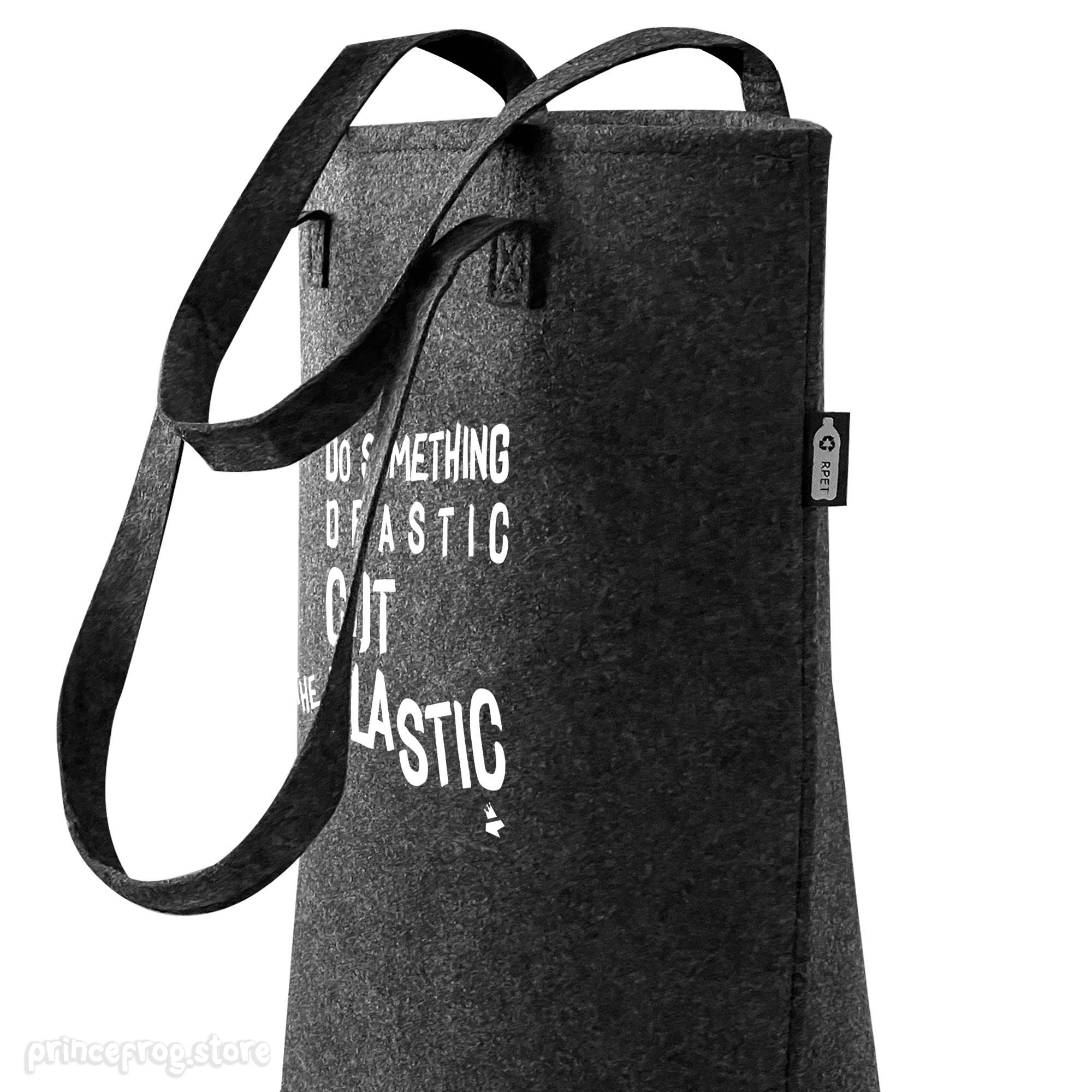 Τσάντα πολλαπλών χρήσεων από τσόχα Cut the Plastic 5