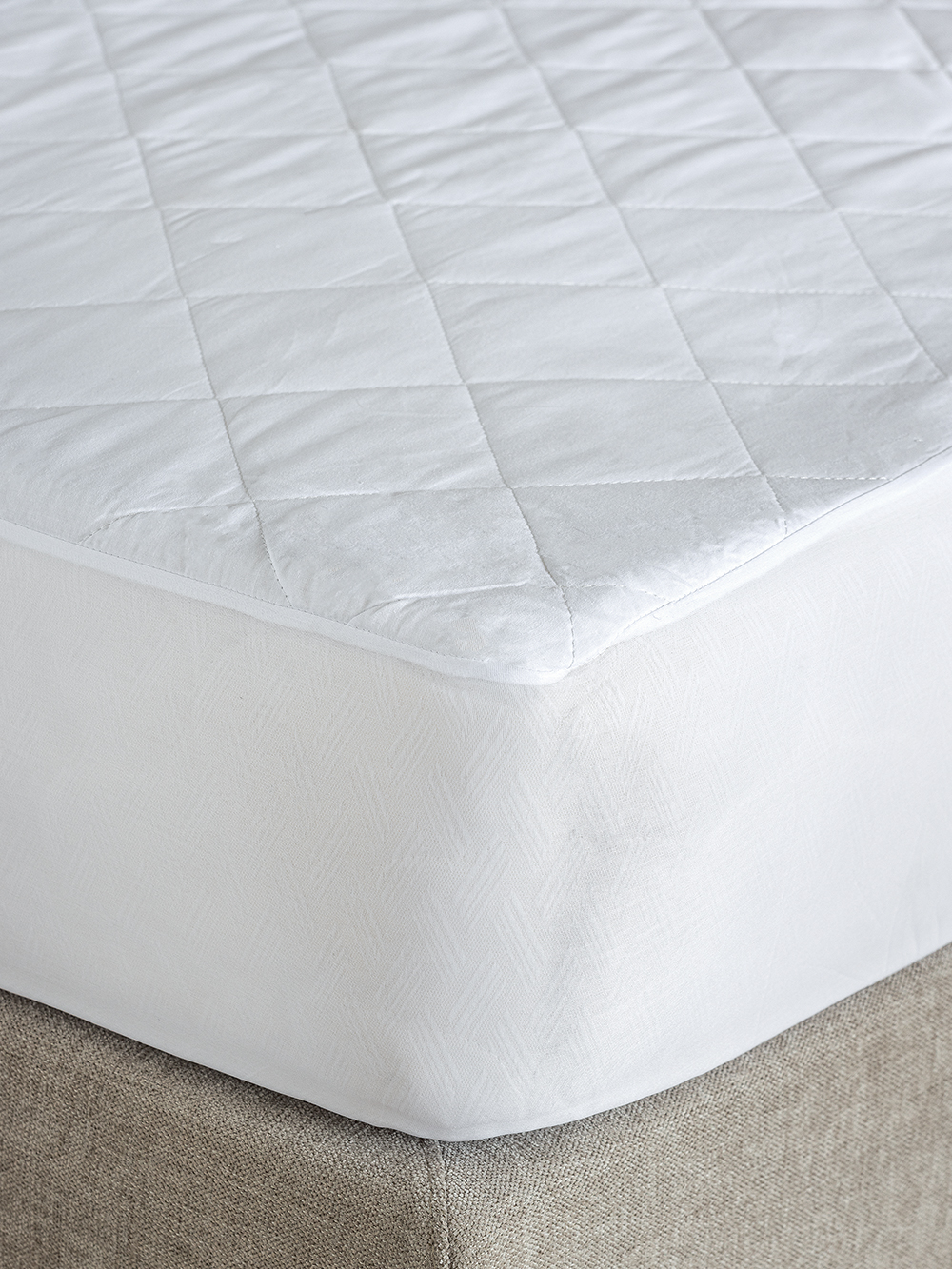 Κάλυμμα King size White Comfort 180x200+35 QUILTED